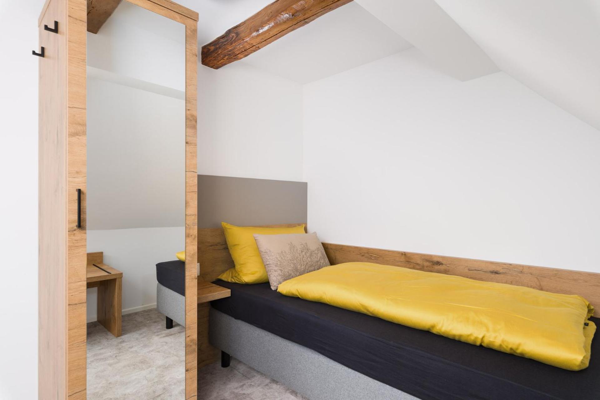 Uffenheim Hotel Zur Traube מראה חיצוני תמונה