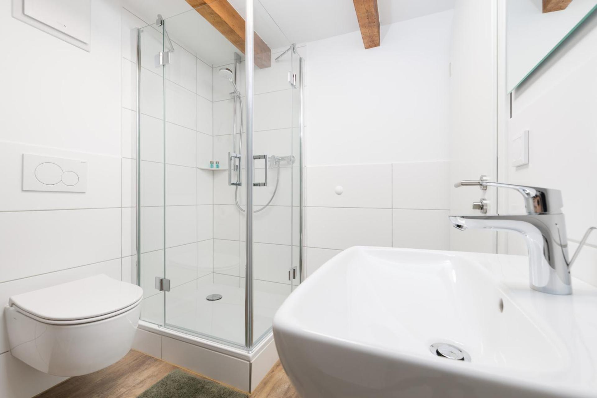 Uffenheim Hotel Zur Traube מראה חיצוני תמונה