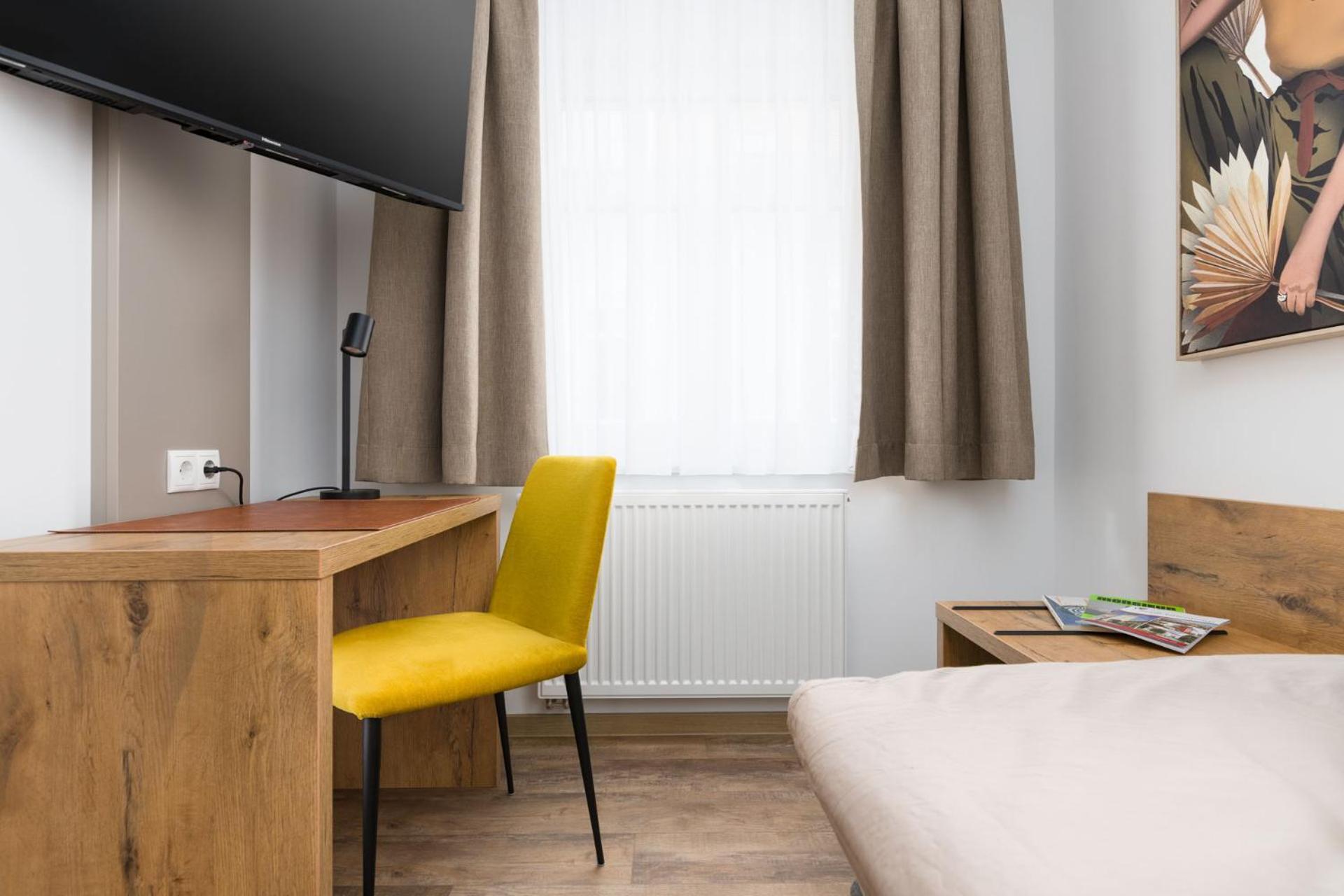 Uffenheim Hotel Zur Traube מראה חיצוני תמונה