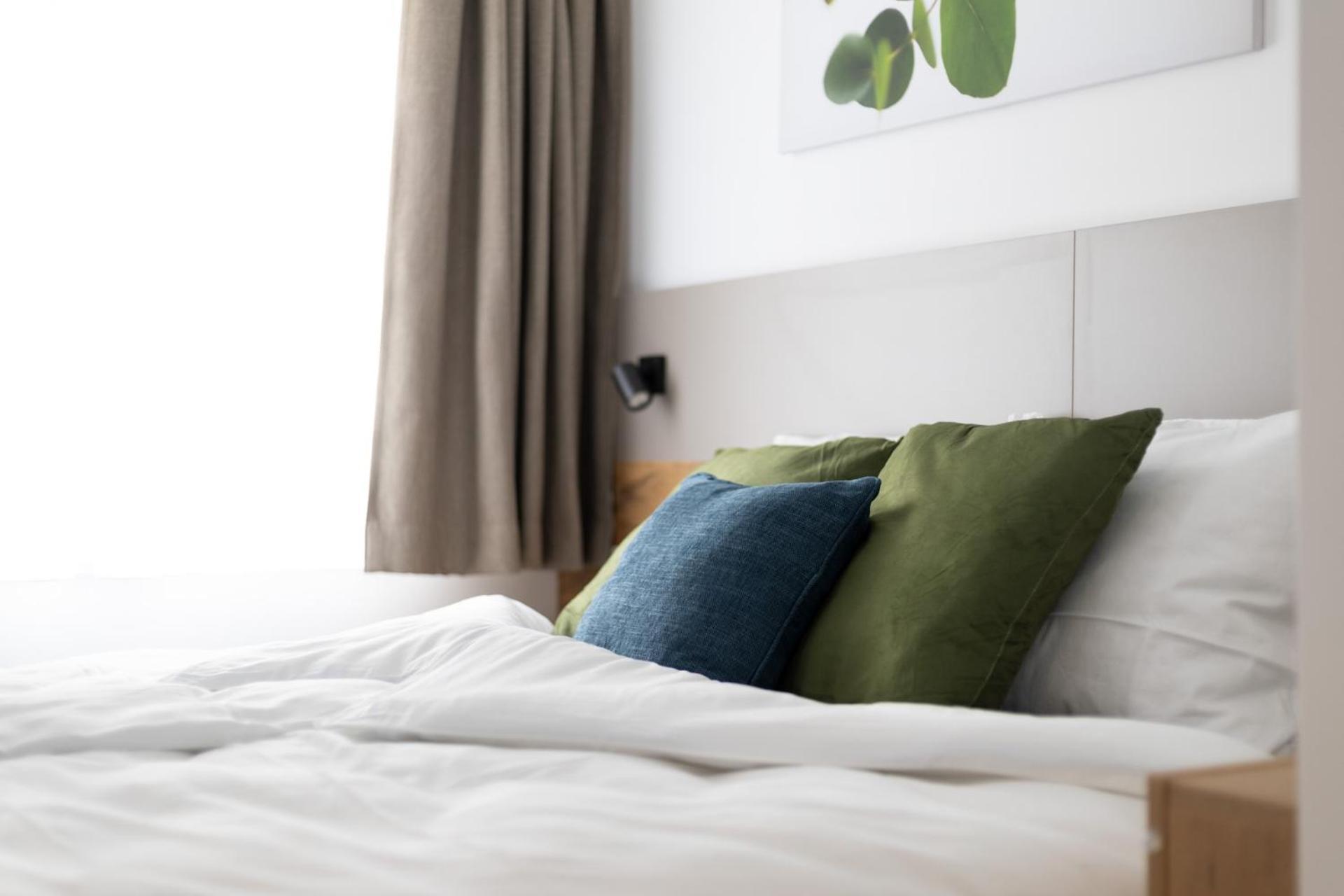 Uffenheim Hotel Zur Traube מראה חיצוני תמונה